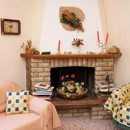 La Casa D' Irene Дом отдыха Айя-Евфимия